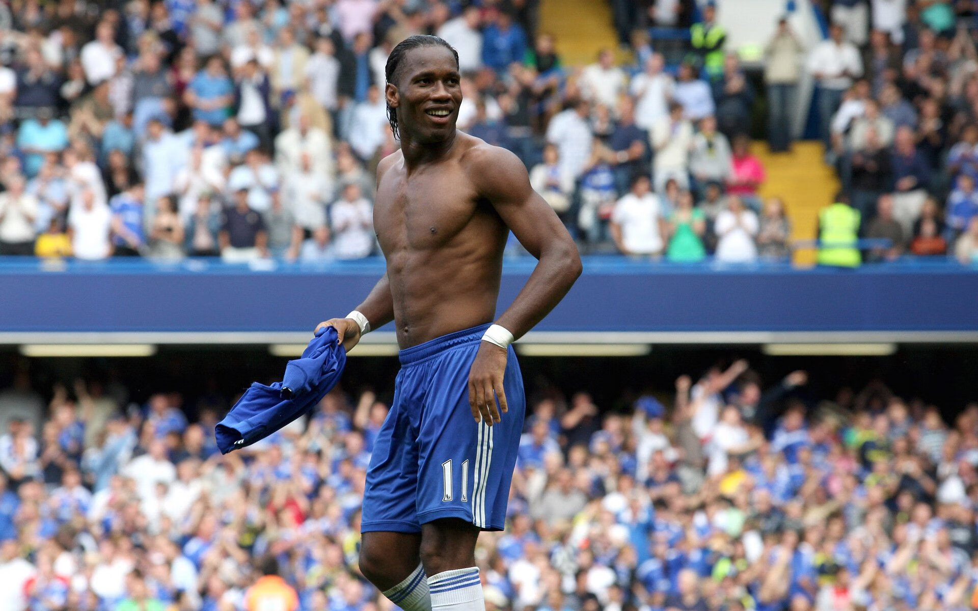 _勇士队全场压制，顺利获胜_，勇士对员