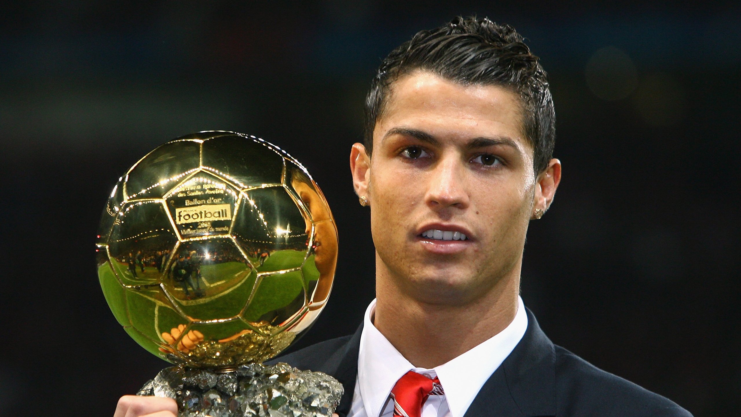 罗马终结三轮不胜，主场击退莱切，罗马队中场